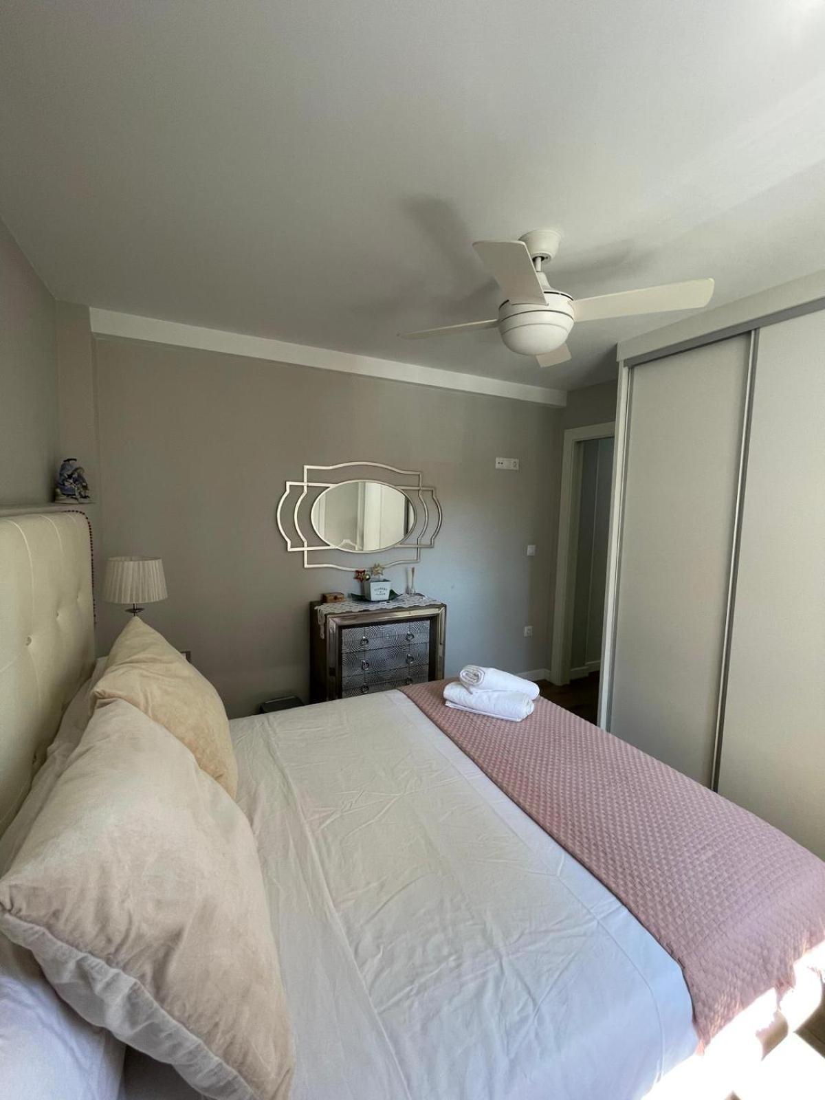 Cozy Room In Stylish Flat Just Steps From The Beach Cadix Extérieur photo