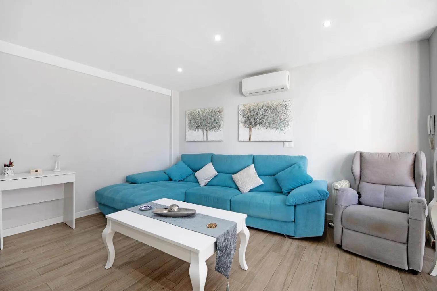 Cozy Room In Stylish Flat Just Steps From The Beach Cadix Extérieur photo